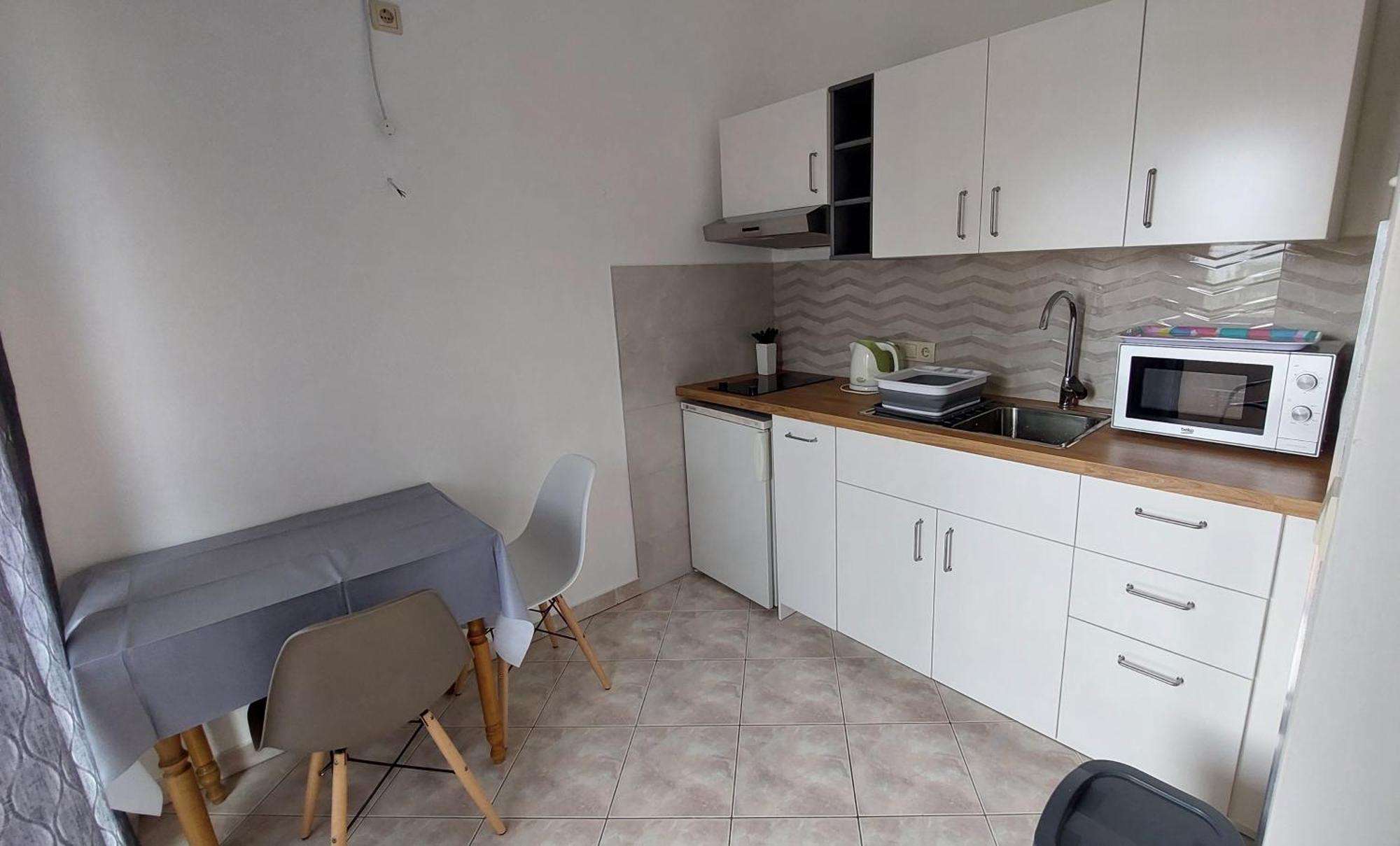 Filip Apartment โอมิช ภายนอก รูปภาพ